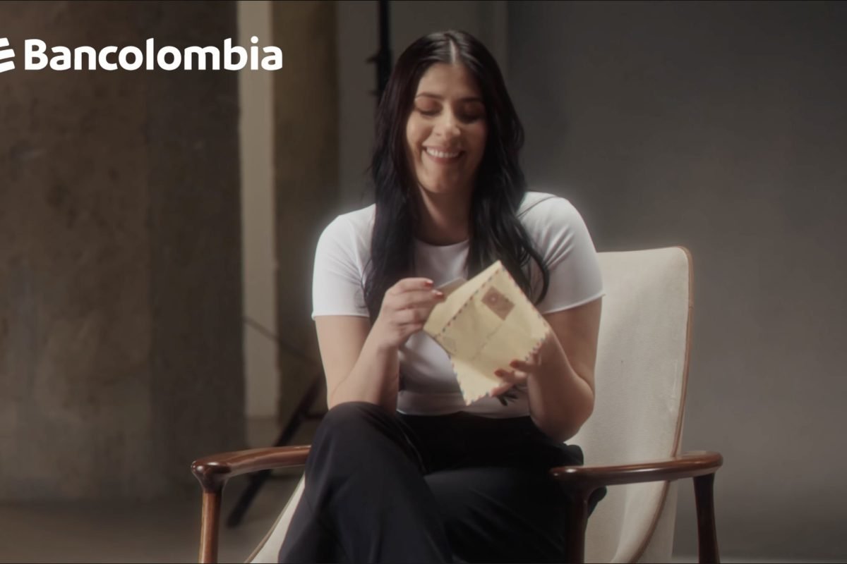 Tu plata ahora habla otros idiomas: Bancolombia, Wenia y Duo de Duolingo